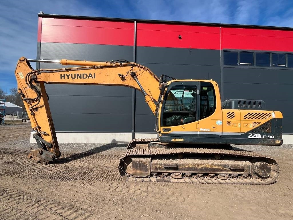 Hyundai Robex 220 LC-9 A - Pelle sur chenille: photos 3 Hyundai Robex 220 LC-9 A - Pelle sur chenille: photos 3
