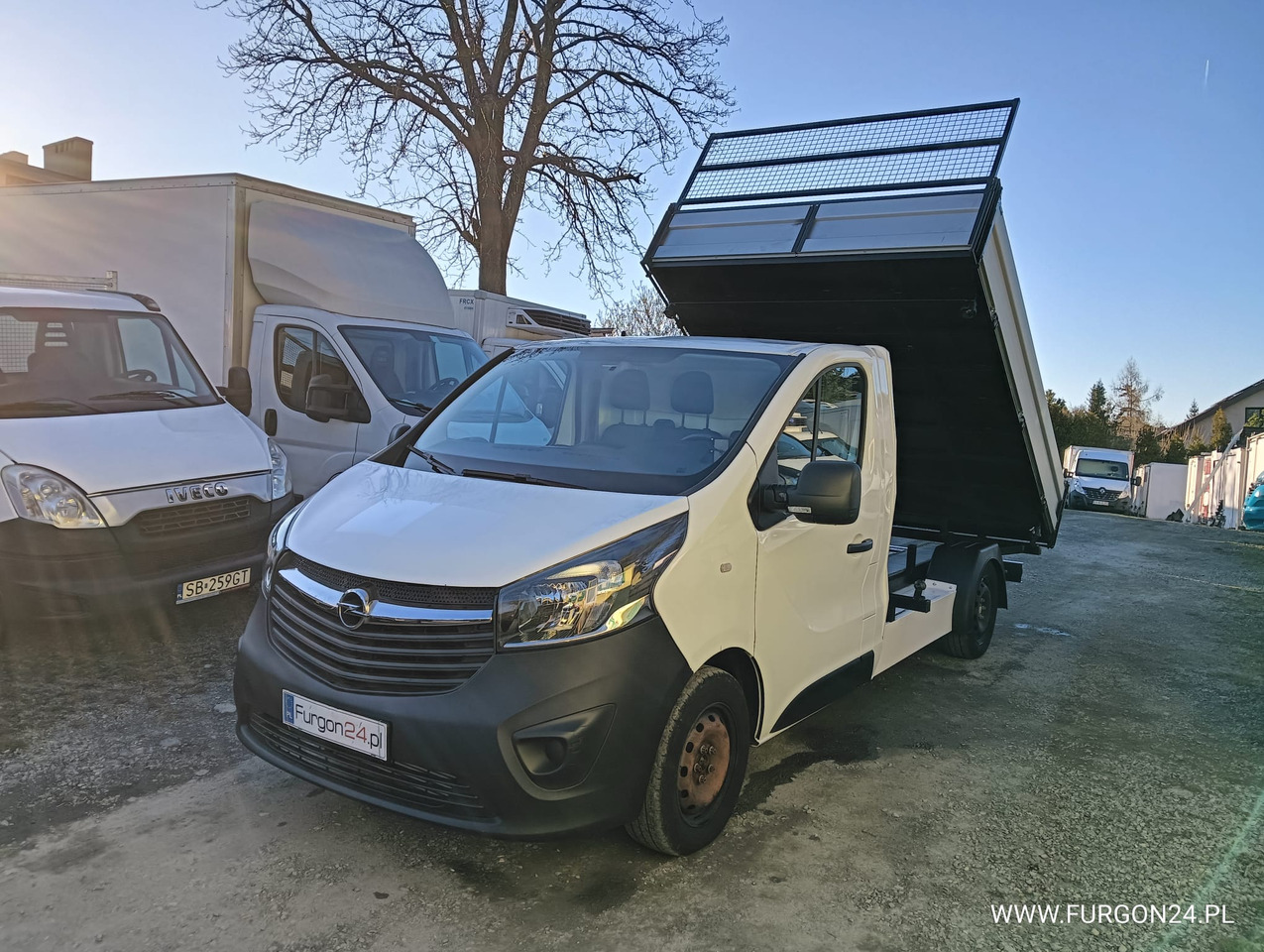 OPEL VIVARO WYWROTKA KIPER Z NAJAZDAMI NR 632 - Utilitaire benne: photos 1 OPEL VIVARO WYWROTKA KIPER Z NAJAZDAMI NR 632 - Utilitaire benne: photos 1