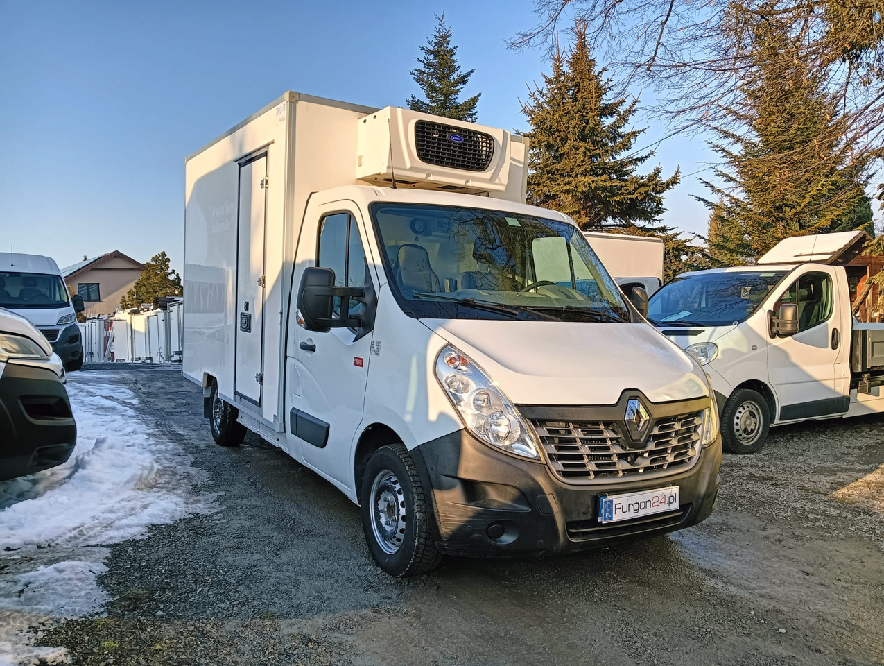 RENAULT MASTER KONTENER MROŹNIA CHŁODNIA NR 693 - Fourgon grand volume: photos 3 RENAULT MASTER KONTENER MROŹNIA CHŁODNIA NR 693 - Fourgon grand volume: photos 3