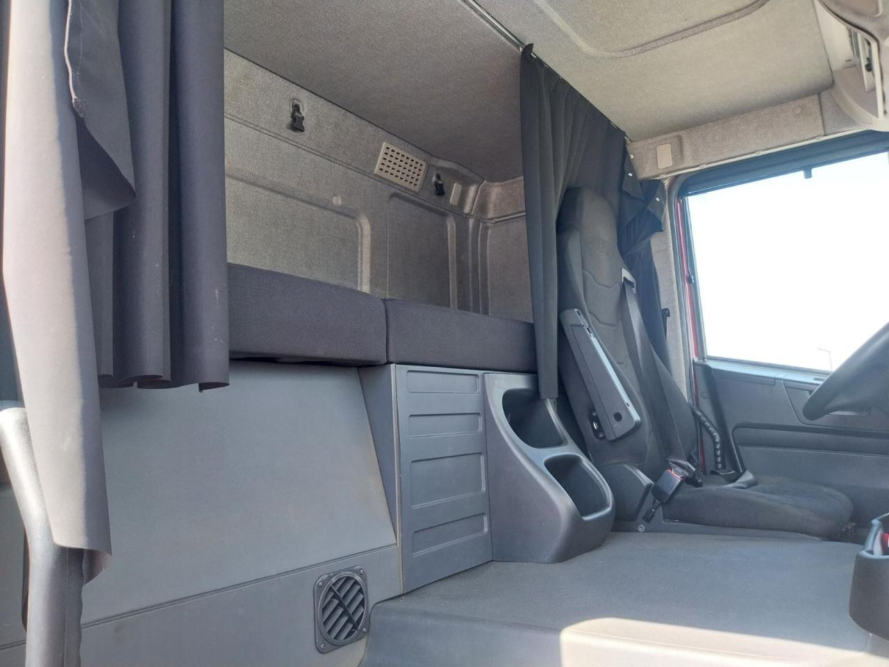 IVECO Stralis AS440S40TP - Tracteur routier: photos 4 IVECO Stralis AS440S40TP - Tracteur routier: photos 4