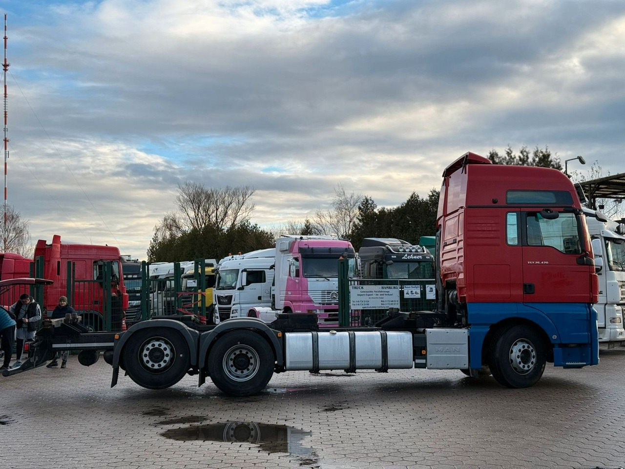 MAN TGX 26.470 XXL 6x2 BDF+Retarter +Standklima - Camion porte-conteneur/ Caisse mobile: photos 3 MAN TGX 26.470 XXL 6x2 BDF+Retarter +Standklima - Camion porte-conteneur/ Caisse mobile: photos 3