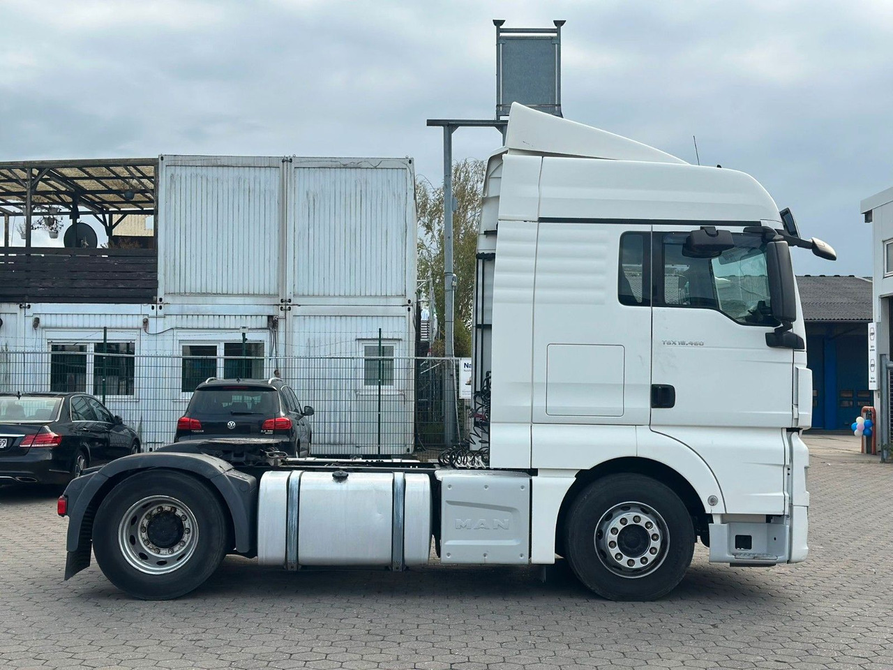 MAN TGX 18 460 XLX Retarterr+ - Tracteur routier: photos 4 MAN TGX 18 460 XLX Retarterr+ - Tracteur routier: photos 4