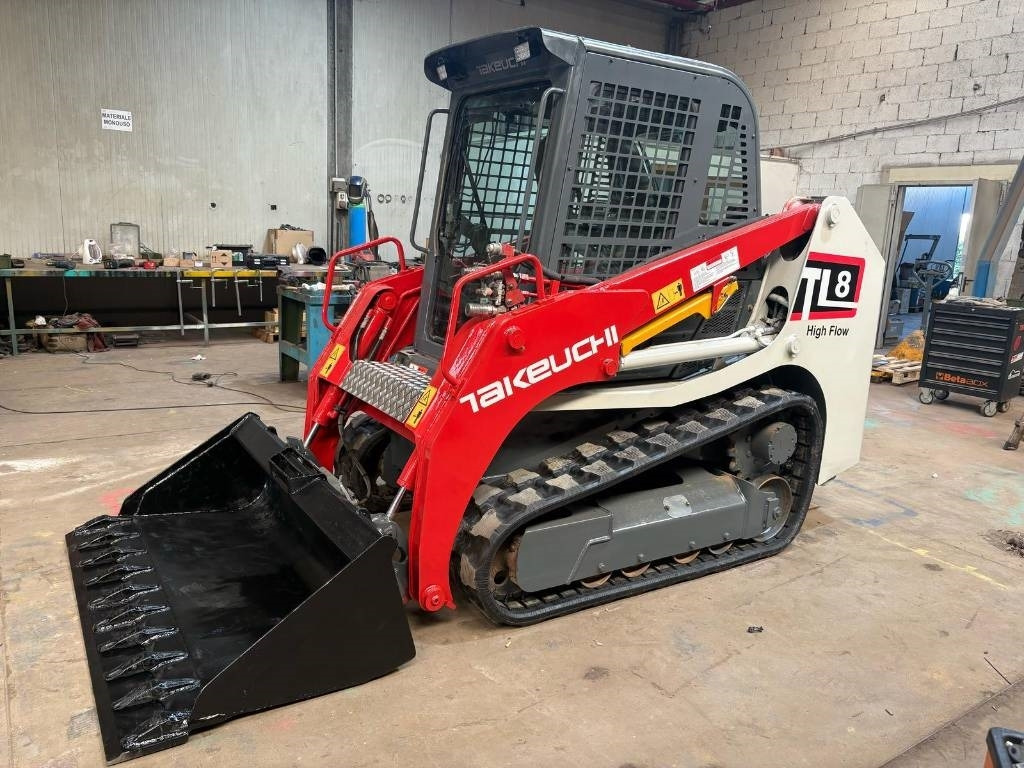 Takeuchi TL 8 - Mini chargeuse: photos 1 Takeuchi TL 8 - Mini chargeuse: photos 1