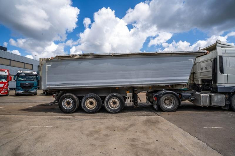 Benalu C39C17-ALU + BACHE - 30m3 - Semi-remorque benne: photos 3 Benalu C39C17-ALU + BACHE - 30m3 - Semi-remorque benne: photos 3