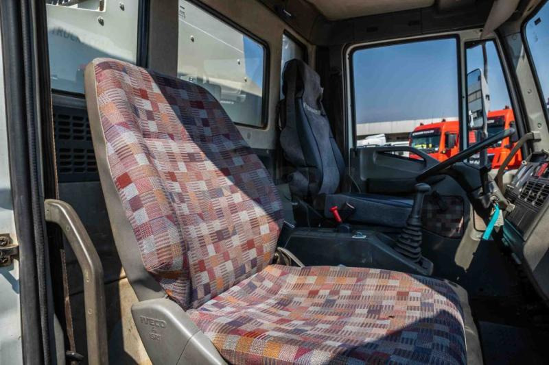 Camion citerne Iveco 85E15+ CITERNE 5000 L: photos 9