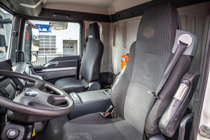 Camion malaxeur MAN TGS 32.400 BB+BAND/BELT/TAPIS T40/13TM: photos 8
