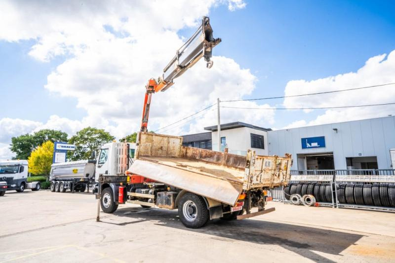 Renault KERAX 320 DCI +BIBENNE+PALFINGER 12Ton/m/2 EXT. - Camion benne, Camion grue: photos 5 Renault KERAX 320 DCI +BIBENNE+PALFINGER 12Ton/m/2 EXT. - Camion benne, Camion grue: photos 5