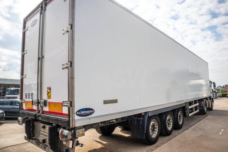 Lecitrailer AUBINEAU+THERMO KING SLX 300+VIANDE/MEAT/FLEISCH - Semi-remorque: photos 3 Lecitrailer AUBINEAU+THERMO KING SLX 300+VIANDE/MEAT/FLEISCH - Semi-remorque: photos 3