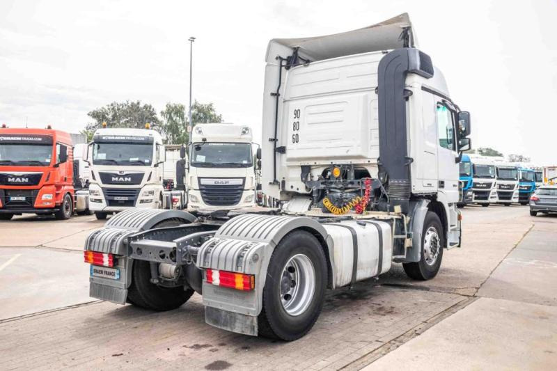 Mercedes ACTROS 1844 LS-MP3+E5+VOITH - Tracteur routier: photos 3 Mercedes ACTROS 1844 LS-MP3+E5+VOITH - Tracteur routier: photos 3