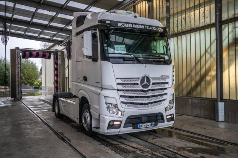 Mercedes ACTROS 1845LS+E6+VOITH - Tracteur routier: photos 2 Mercedes ACTROS 1845LS+E6+VOITH - Tracteur routier: photos 2