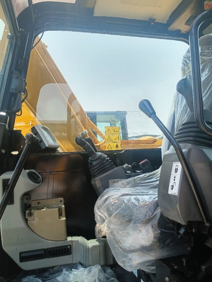 CAT 307E2 - Mini pelle: photos 4 CAT 307E2 - Mini pelle: photos 4