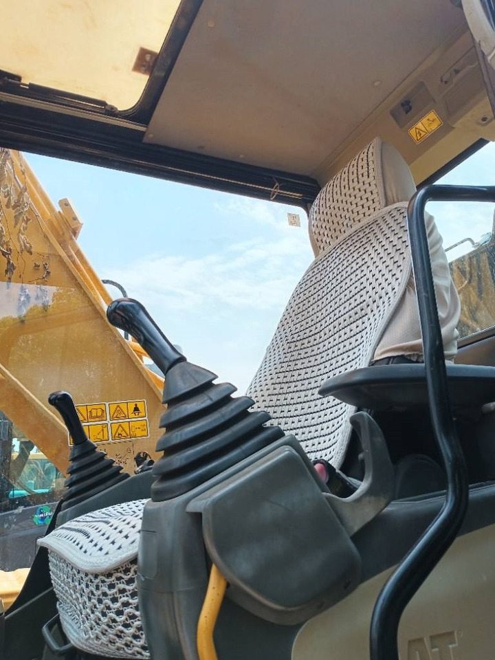 CAT 315D2GC - Pelle sur chenille: photos 4 CAT 315D2GC - Pelle sur chenille: photos 4