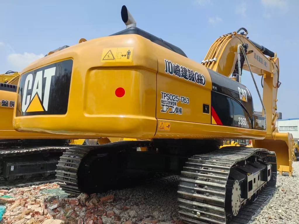 CAT 336 D - Pelle sur chenille: photos 1 CAT 336 D - Pelle sur chenille: photos 1