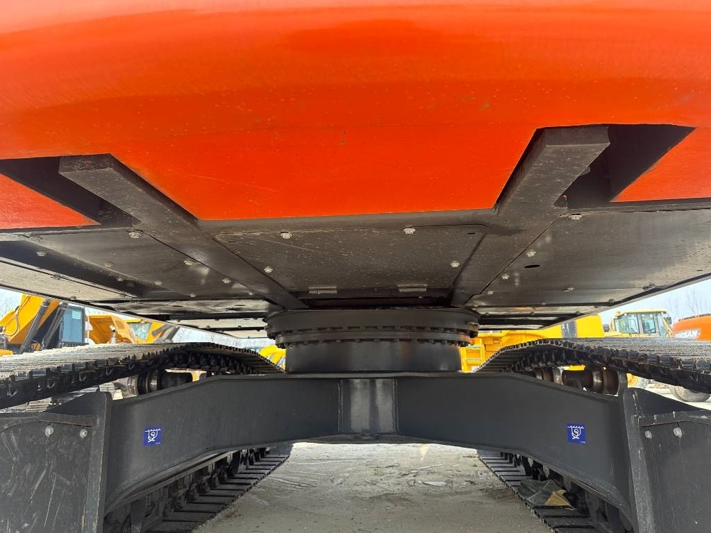Doosan DX 225 LC - Pelle sur chenille: photos 5 Doosan DX 225 LC - Pelle sur chenille: photos 5