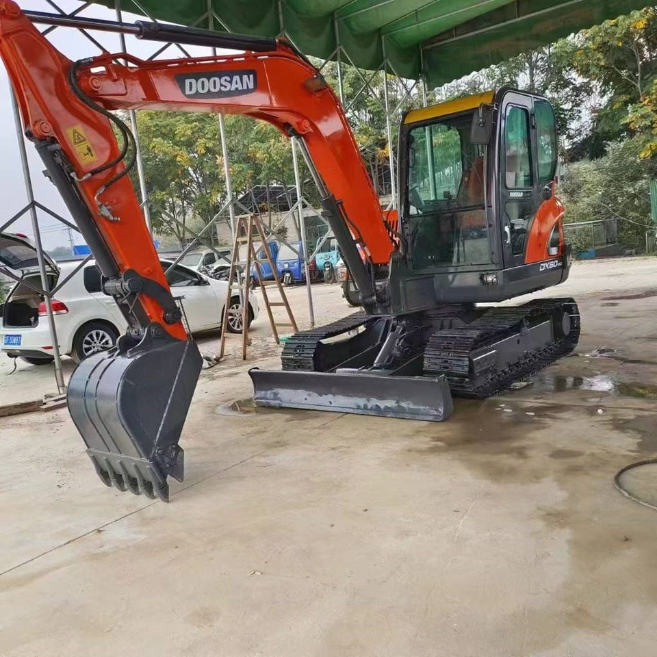 Doosan DX 60-9 C - Mini pelle: photos 4 Doosan DX 60-9 C - Mini pelle: photos 4
