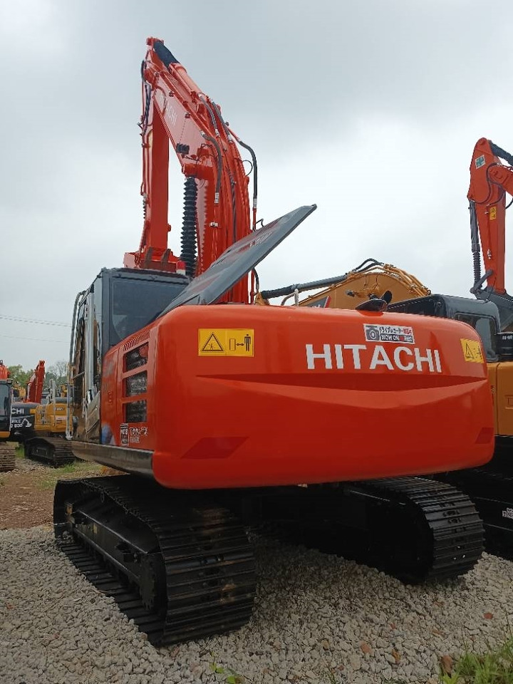 Hitachi ZX 200 - Pelle sur chenille: photos 2 Hitachi ZX 200 - Pelle sur chenille: photos 2