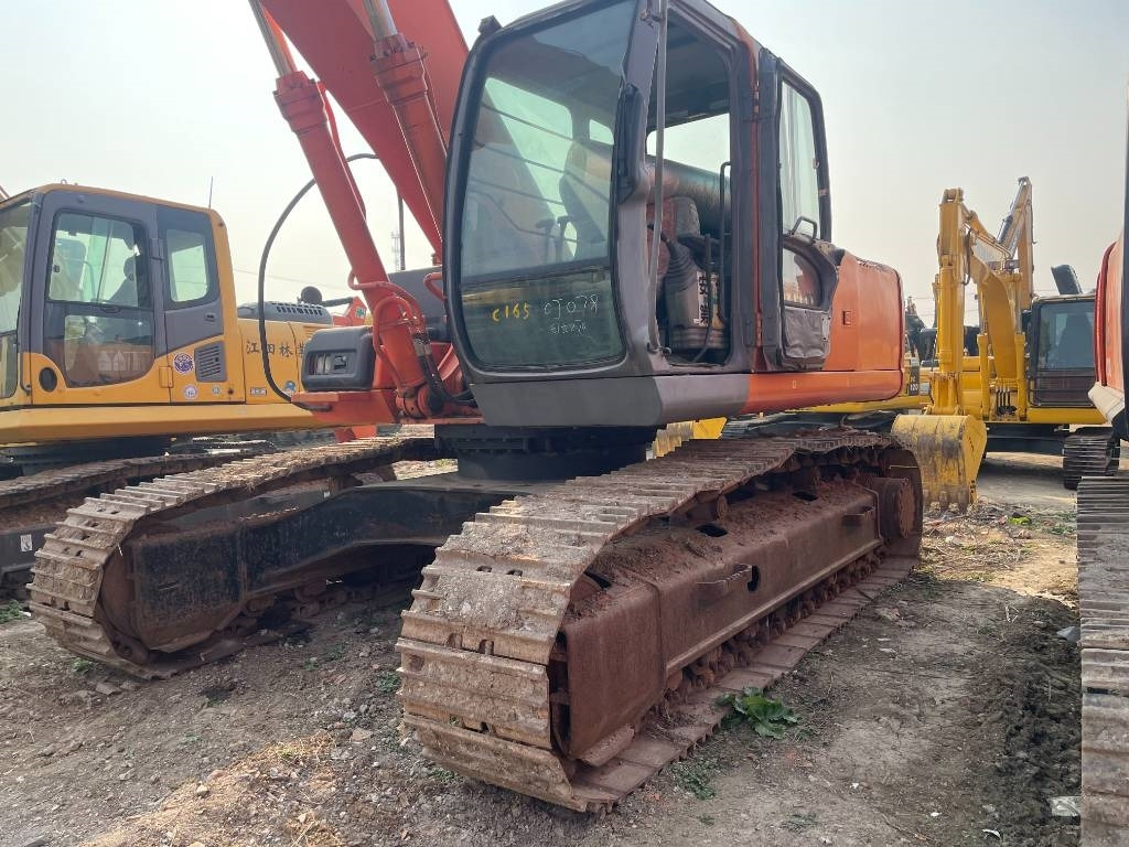 Hitachi ZX 270 - Pelle sur chenille: photos 4 Hitachi ZX 270 - Pelle sur chenille: photos 4