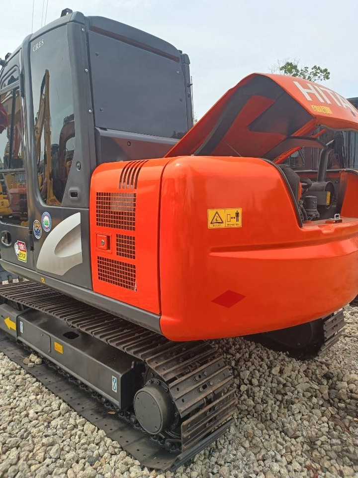 Crédit-bail de Hitachi ZX 70 Hitachi ZX 70: photos 10 Crédit-bail de Hitachi ZX 70 Hitachi ZX 70: photos 10