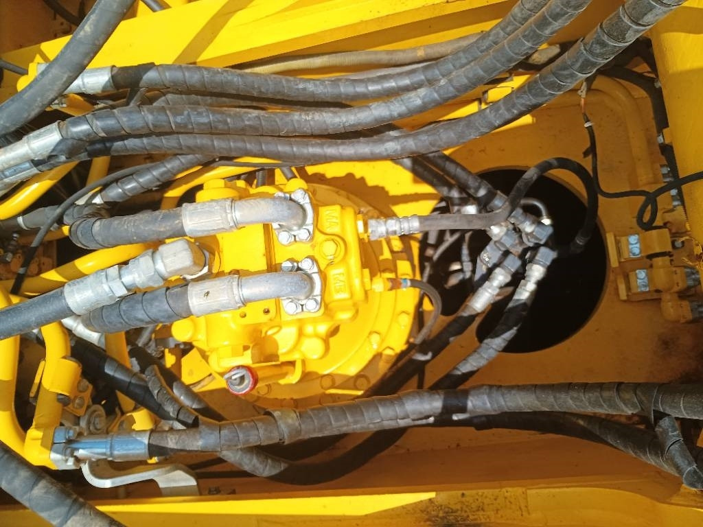 Komatsu PC 360 - Pelle sur chenille: photos 5 Komatsu PC 360 - Pelle sur chenille: photos 5