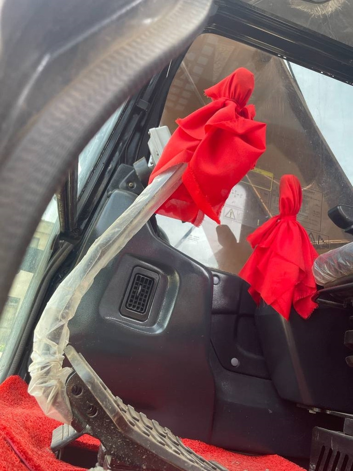 Sany SY 365 H - Pelle sur chenille: photos 4 Sany SY 365 H - Pelle sur chenille: photos 4