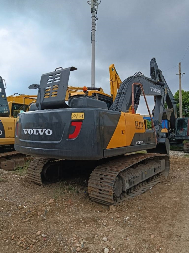 Volvo EC 210 B LC - Pelle sur chenille: photos 2 Volvo EC 210 B LC - Pelle sur chenille: photos 2