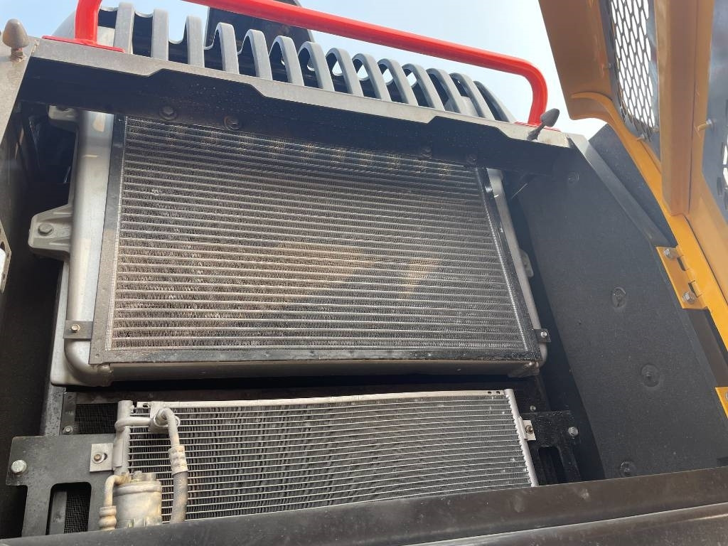 Volvo EC 360 - Pelle sur chenille: photos 4 Volvo EC 360 - Pelle sur chenille: photos 4