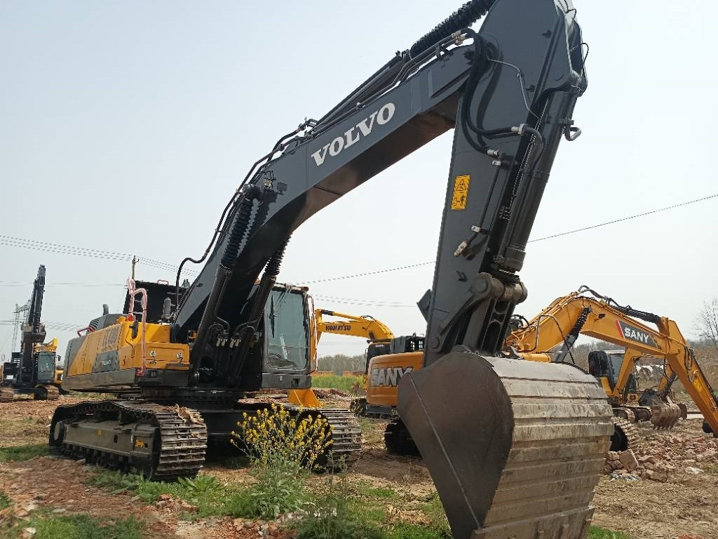 Volvo EC 480 - Pelle sur chenille: photos 1 Volvo EC 480 - Pelle sur chenille: photos 1