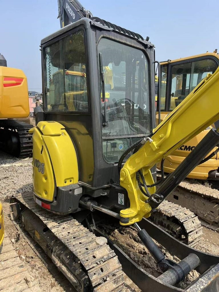 Yanmar Vio 35 - Mini pelle: photos 3 Yanmar Vio 35 - Mini pelle: photos 3