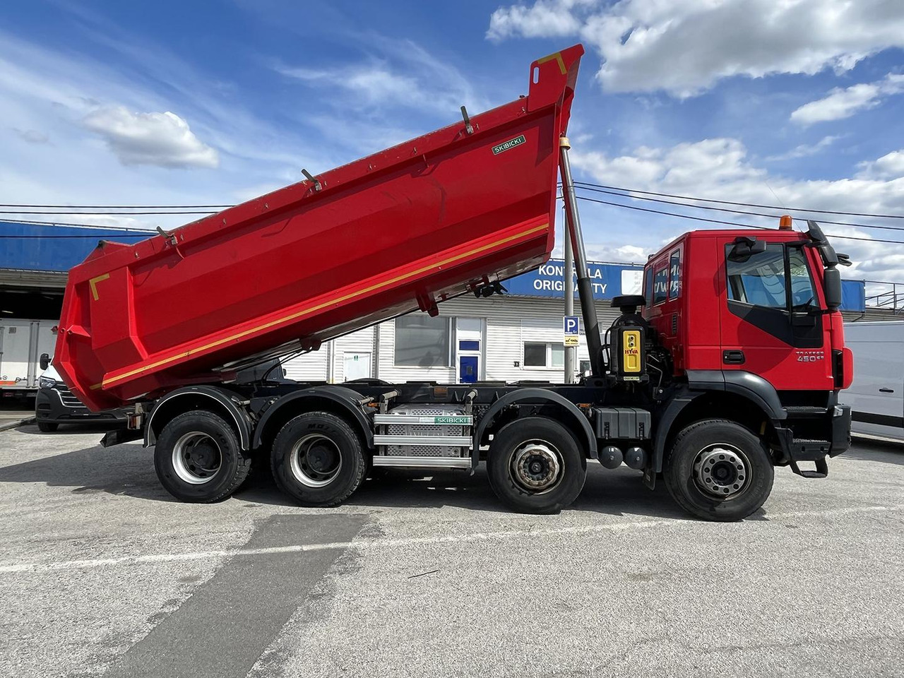 Camion benne Iveco TRAKKER 8x4, 450, Sklápač: photos 9