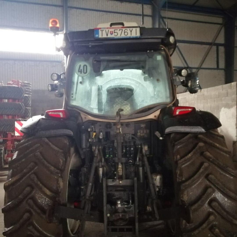 Valtra G, 135, Versu - Tracteur agricole: photos 4 Valtra G, 135, Versu - Tracteur agricole: photos 4