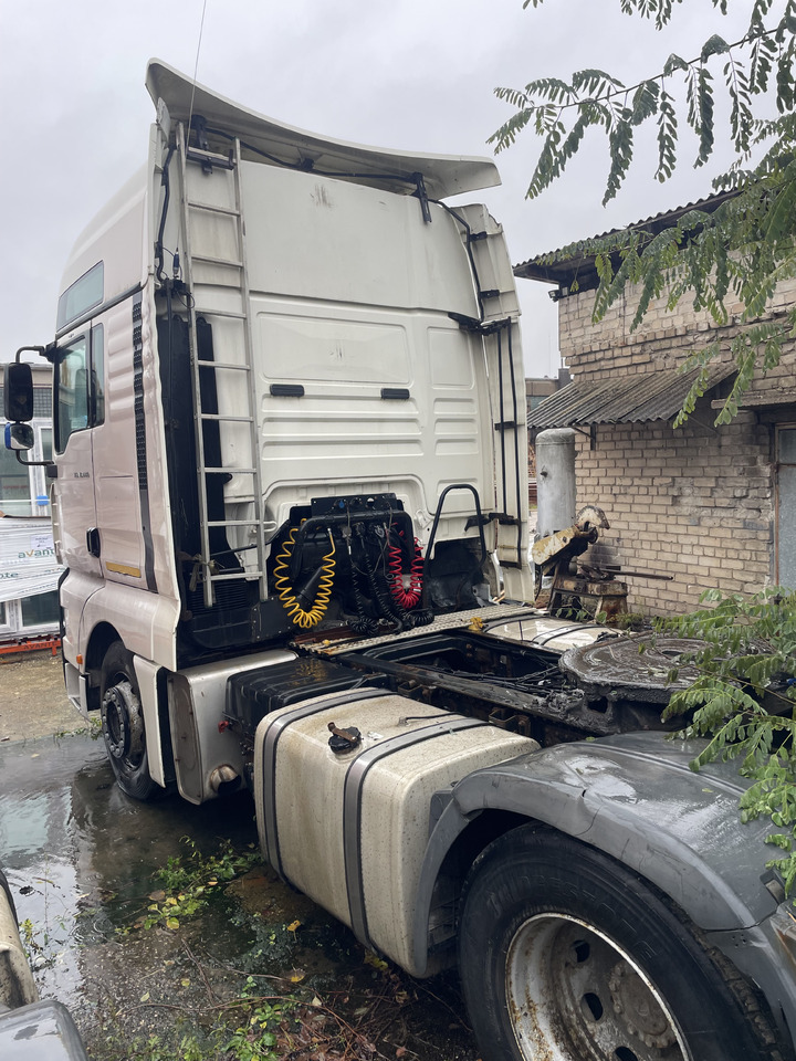MAN TGA18.440 Euro 4 - Tracteur routier: photos 3 MAN TGA18.440 Euro 4 - Tracteur routier: photos 3