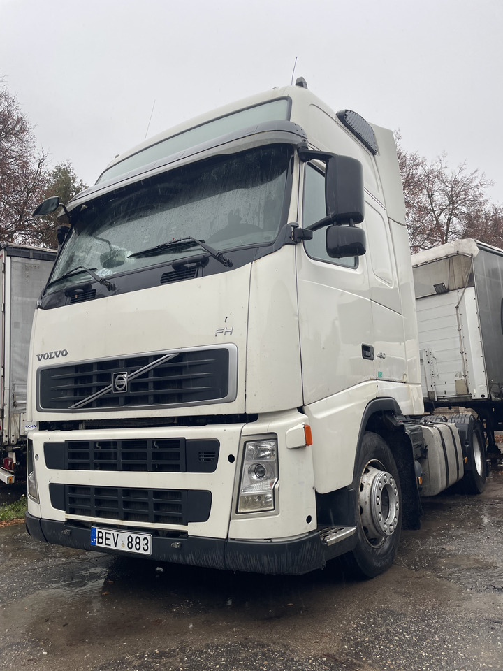 VOLVO FH460 RETARDER - Tracteur routier: photos 2 VOLVO FH460 RETARDER - Tracteur routier: photos 2