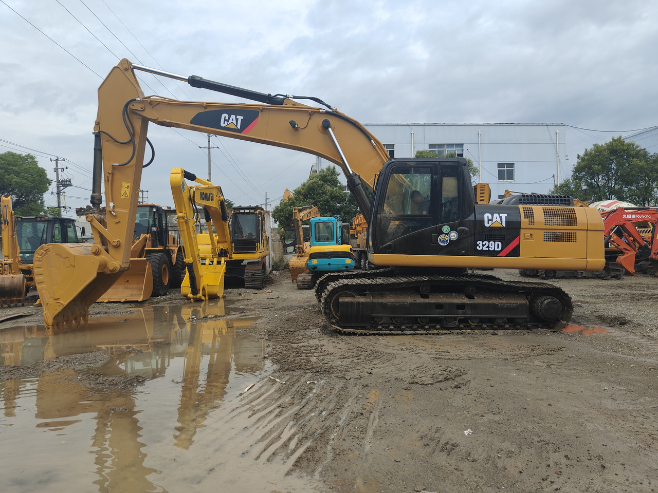 CATERPILLAR 329D - Pelle sur chenille: photos 1 CATERPILLAR 329D - Pelle sur chenille: photos 1