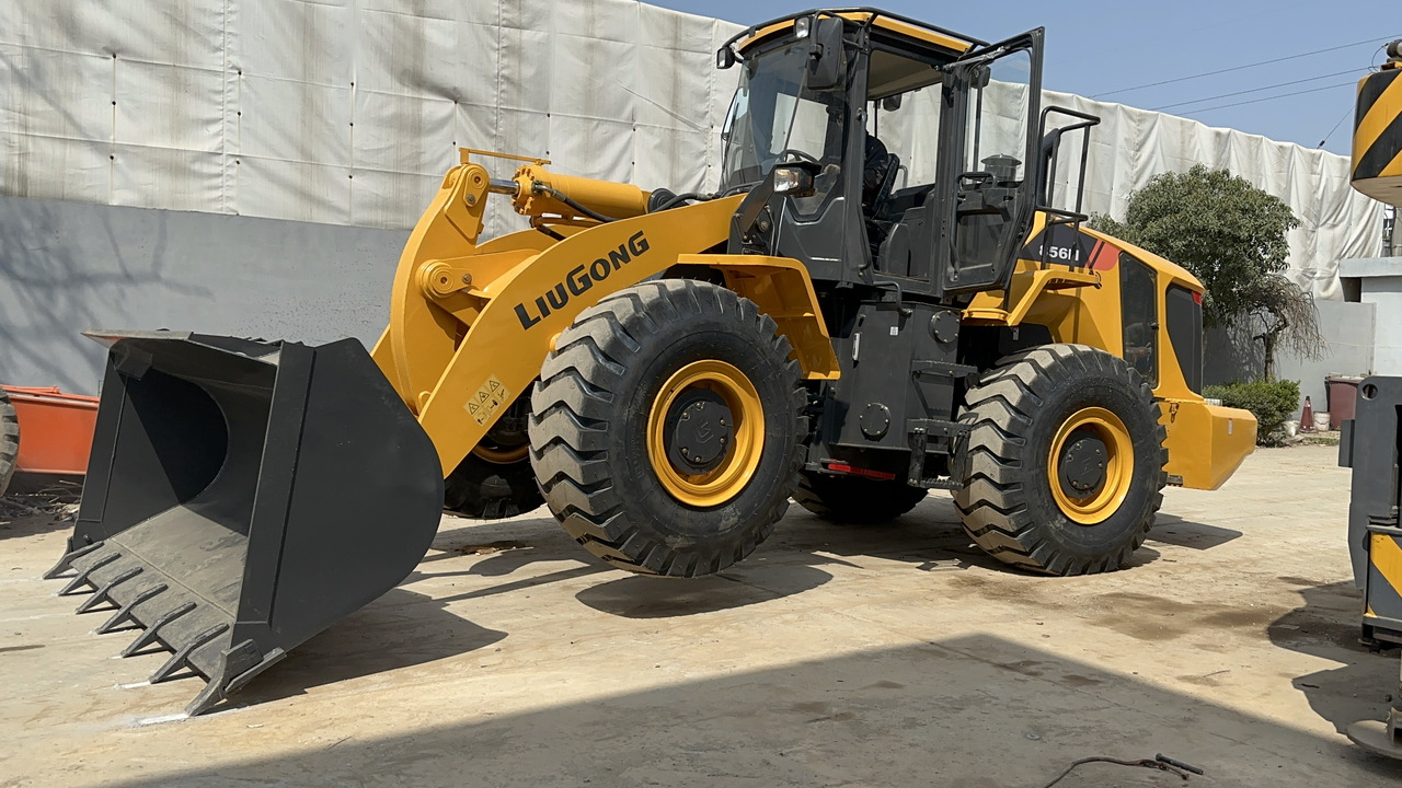 LIUGONG 856H used lugong 856 wheel loader - Chargeuse sur pneus: photos 2 LIUGONG 856H used lugong 856 wheel loader - Chargeuse sur pneus: photos 2