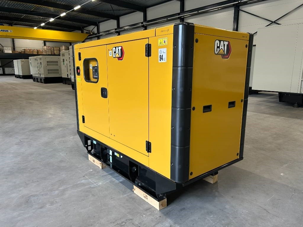 CAT DE33E0 - 33 kVA Generator - DPX-18004 - Groupe électrogène: photos 4 CAT DE33E0 - 33 kVA Generator - DPX-18004 - Groupe électrogène: photos 4