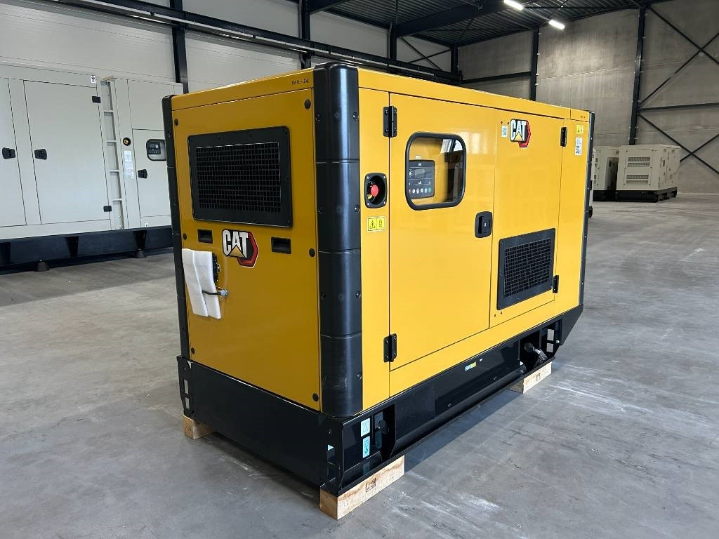 CAT DE88E0 - 88 kVA Generator - DPX-18012 - Groupe électrogène: photos 2 CAT DE88E0 - 88 kVA Generator - DPX-18012 - Groupe électrogène: photos 2