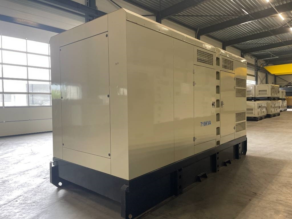 Doosan DP180LB - 710 kVA Surplus Genset - DPX-19857-4 - Groupe électrogène: photos 4 Doosan DP180LB - 710 kVA Surplus Genset - DPX-19857-4 - Groupe électrogène: photos 4