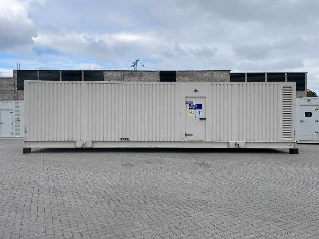 FG Wilson P1500P3 - 1.650 kVA Generator - DPX-12628 - Groupe électrogène: photos 1 FG Wilson P1500P3 - 1.650 kVA Generator - DPX-12628 - Groupe électrogène: photos 1
