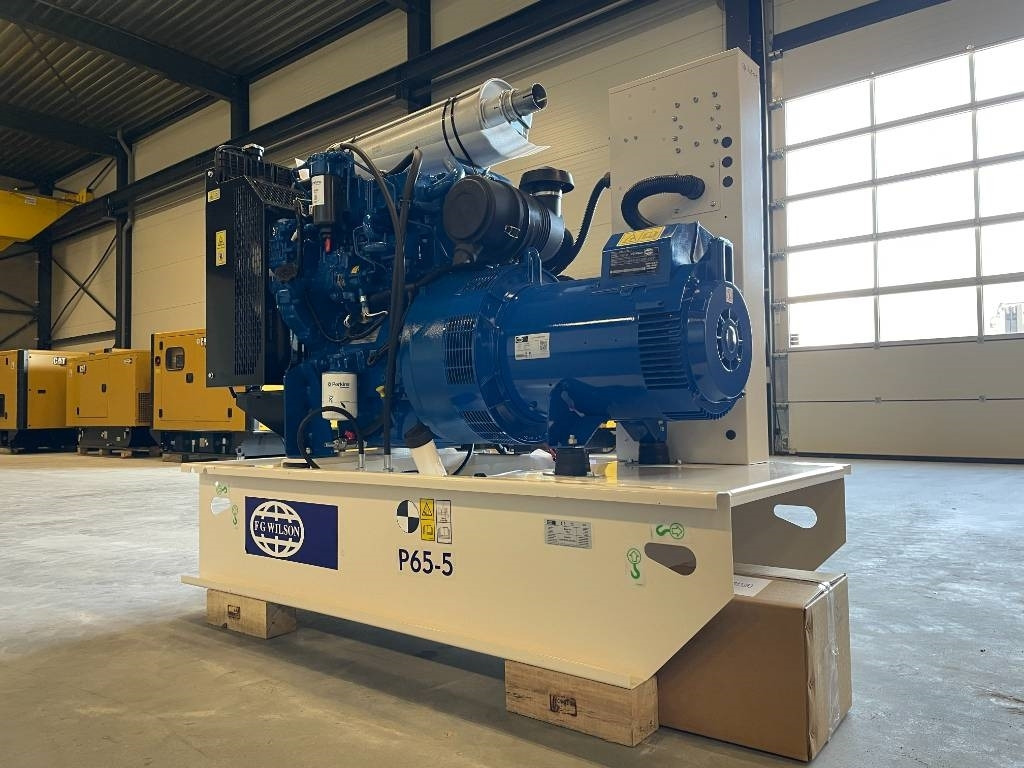 FG Wilson P65-5 - 65 kVA Open Genset - DPX-16006-O - Groupe électrogène: photos 3 FG Wilson P65-5 - 65 kVA Open Genset - DPX-16006-O - Groupe électrogène: photos 3