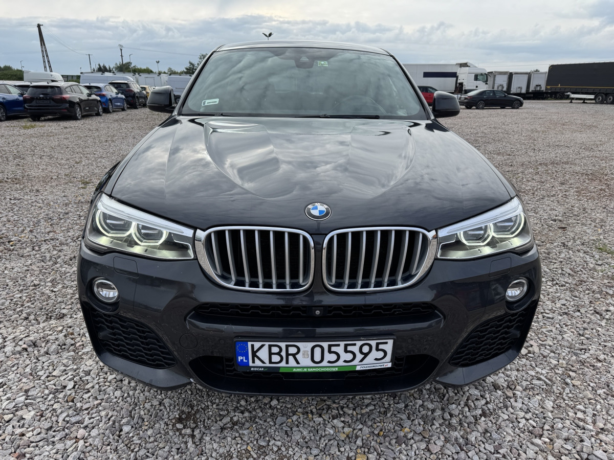 BMW X4 XDRIVE30D SUV - SUV: photos 2 BMW X4 XDRIVE30D SUV - SUV: photos 2
