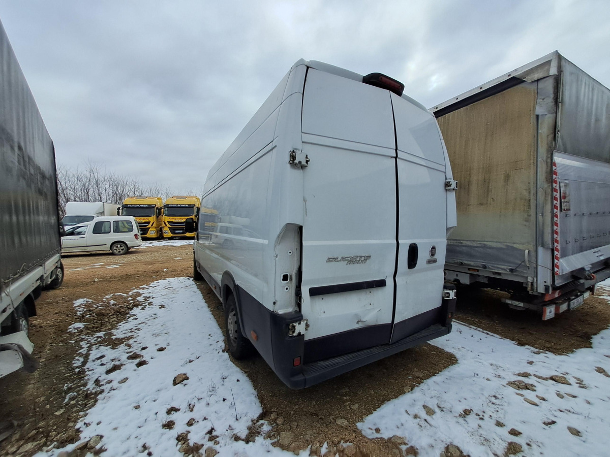 FIAT DUCATO FURGON BLASZAK - Fourgon utilitaire: photos 4 FIAT DUCATO FURGON BLASZAK - Fourgon utilitaire: photos 4