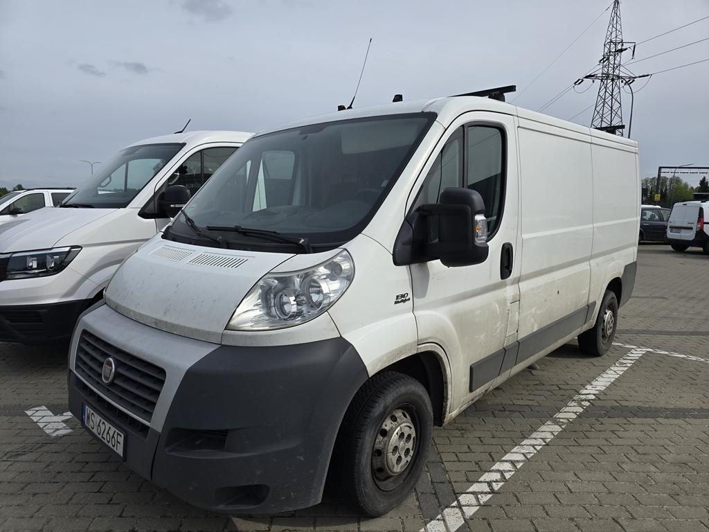 FIAT DUCATO FURGON BLASZAK - Fourgon utilitaire: photos 2 FIAT DUCATO FURGON BLASZAK - Fourgon utilitaire: photos 2