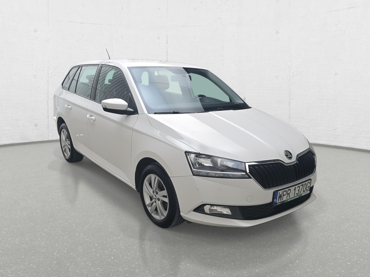 SKODA FABIA KOMBI - Voiture: photos 1 SKODA FABIA KOMBI - Voiture: photos 1