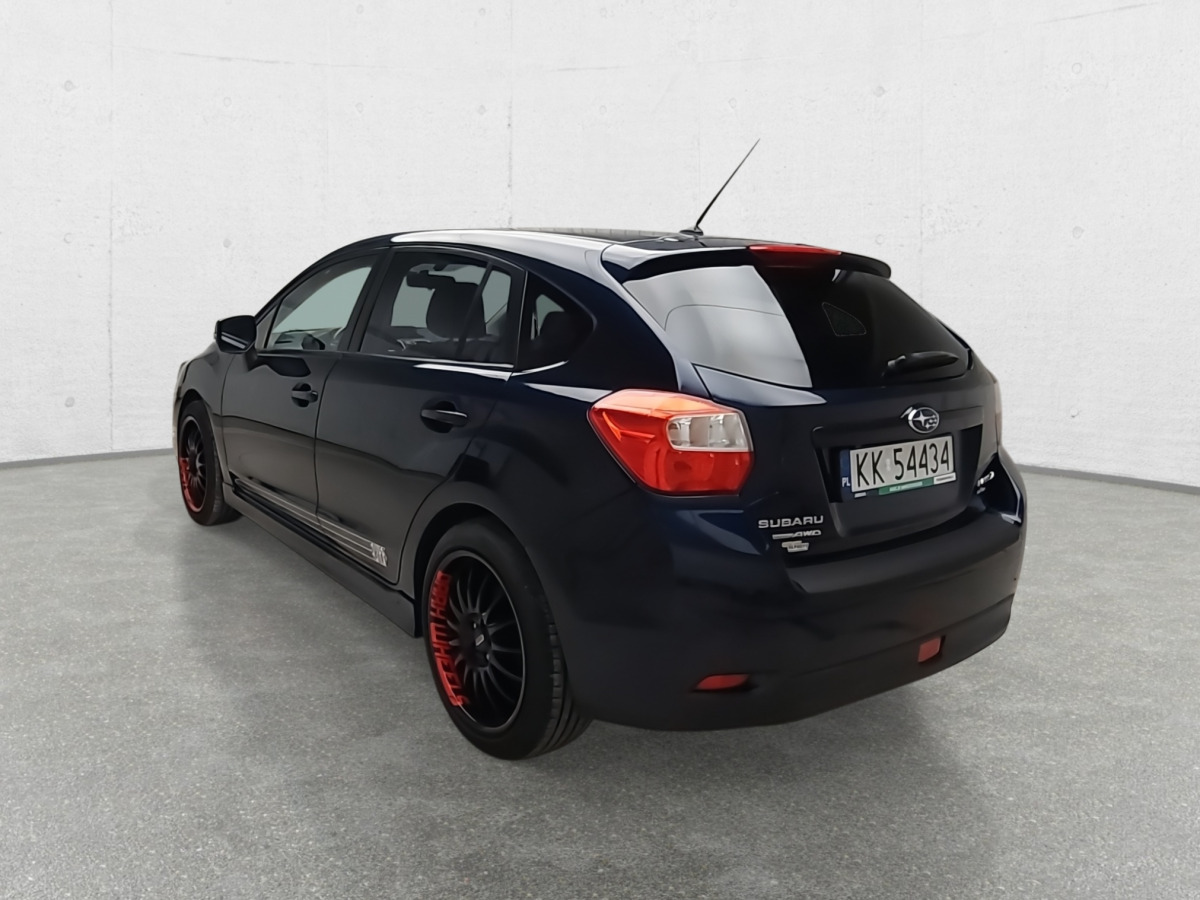Voiture SUBARU IMPREZA HATCHBACK: photos 6
