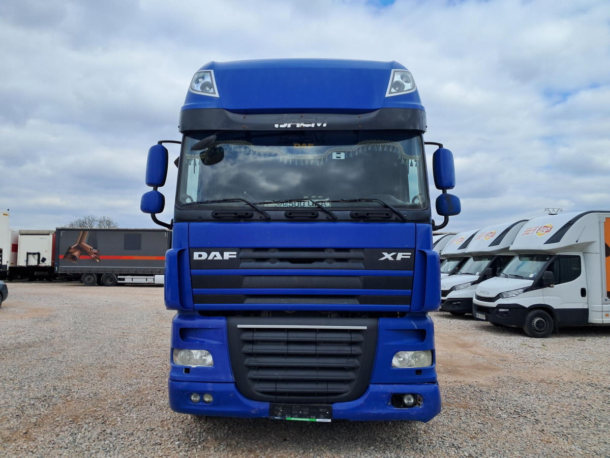 DAF XF CIĄGNIK SIODŁOWY - Tracteur routier: photos 2 DAF XF CIĄGNIK SIODŁOWY - Tracteur routier: photos 2