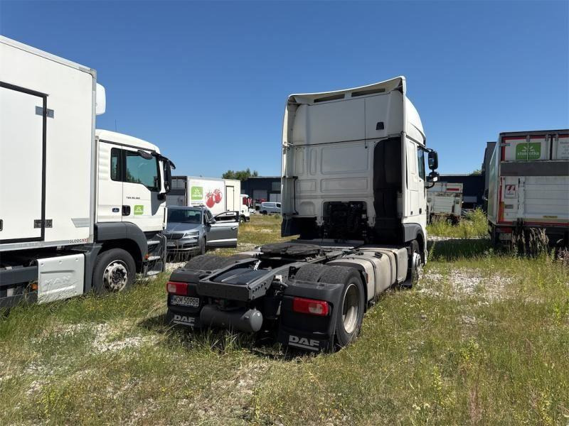 DAF XF CIĄGNIK SIODŁOWY - Tracteur routier: photos 4 DAF XF CIĄGNIK SIODŁOWY - Tracteur routier: photos 4