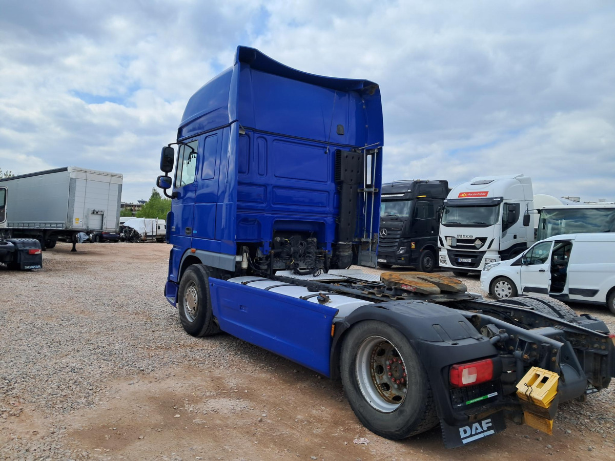 DAF XF CIĄGNIK SIODŁOWY - Tracteur routier: photos 4 DAF XF CIĄGNIK SIODŁOWY - Tracteur routier: photos 4