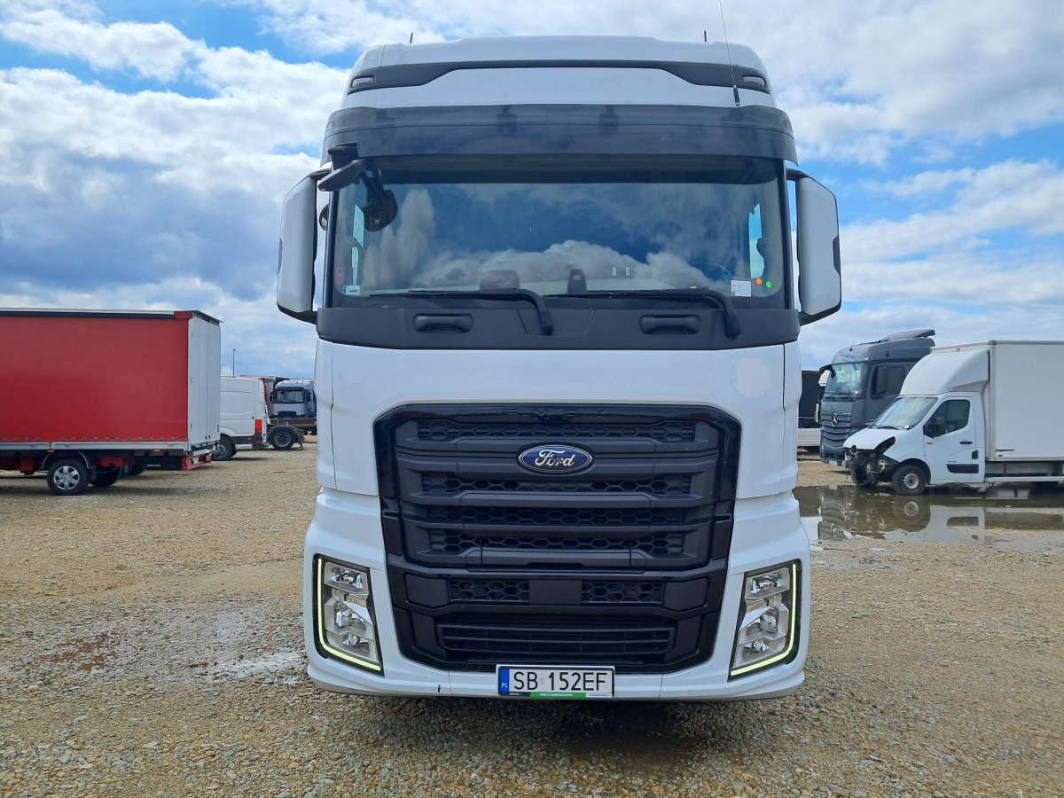 FORD F-MAX CIĄGNIK SIODŁOWY - Tracteur routier: photos 3 FORD F-MAX CIĄGNIK SIODŁOWY - Tracteur routier: photos 3