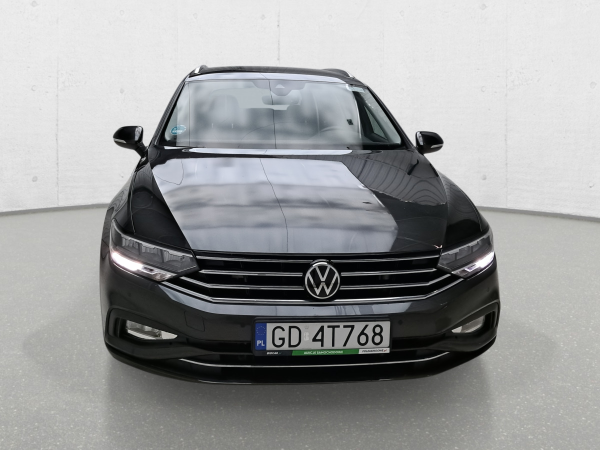 VOLKSWAGEN PASSAT KOMBI - Voiture: photos 3 VOLKSWAGEN PASSAT KOMBI - Voiture: photos 3