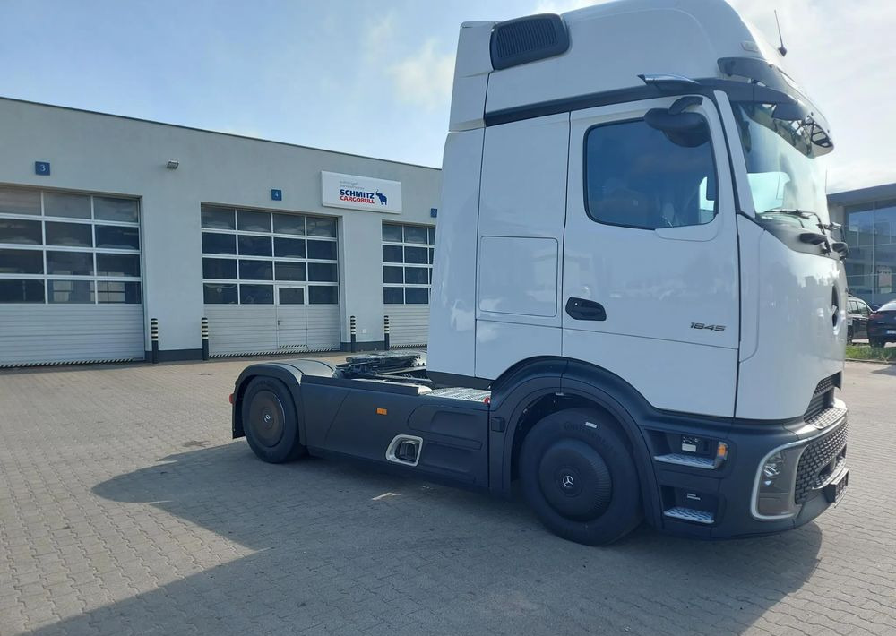 Mercedes-Benz Actros 1845 LS - Tracteur routier: photos 3 Mercedes-Benz Actros 1845 LS - Tracteur routier: photos 3